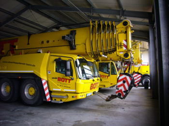 13_2025_Firma Bott_30 13_2025_Firma Bott_30