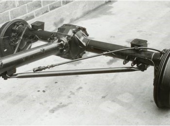 AchseU406