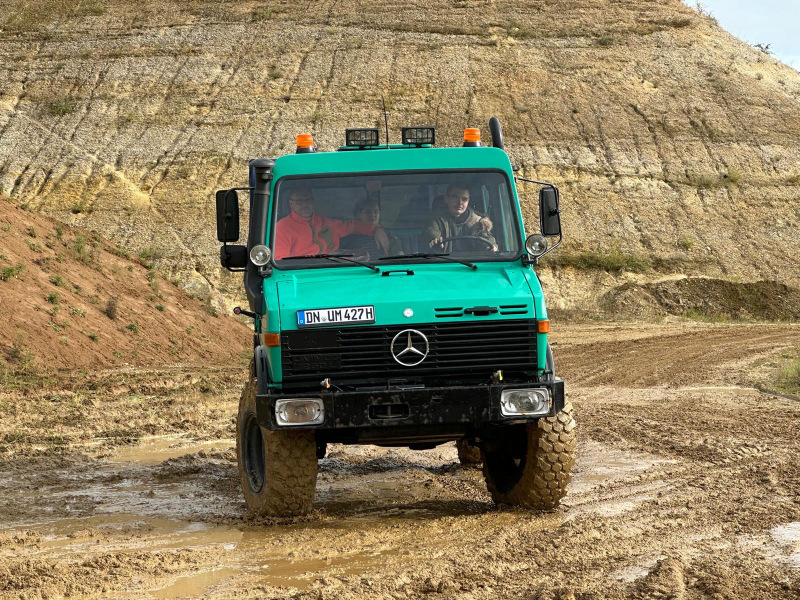 3d40bfa5-14a5-4f0a-ab27-e477082e3e10